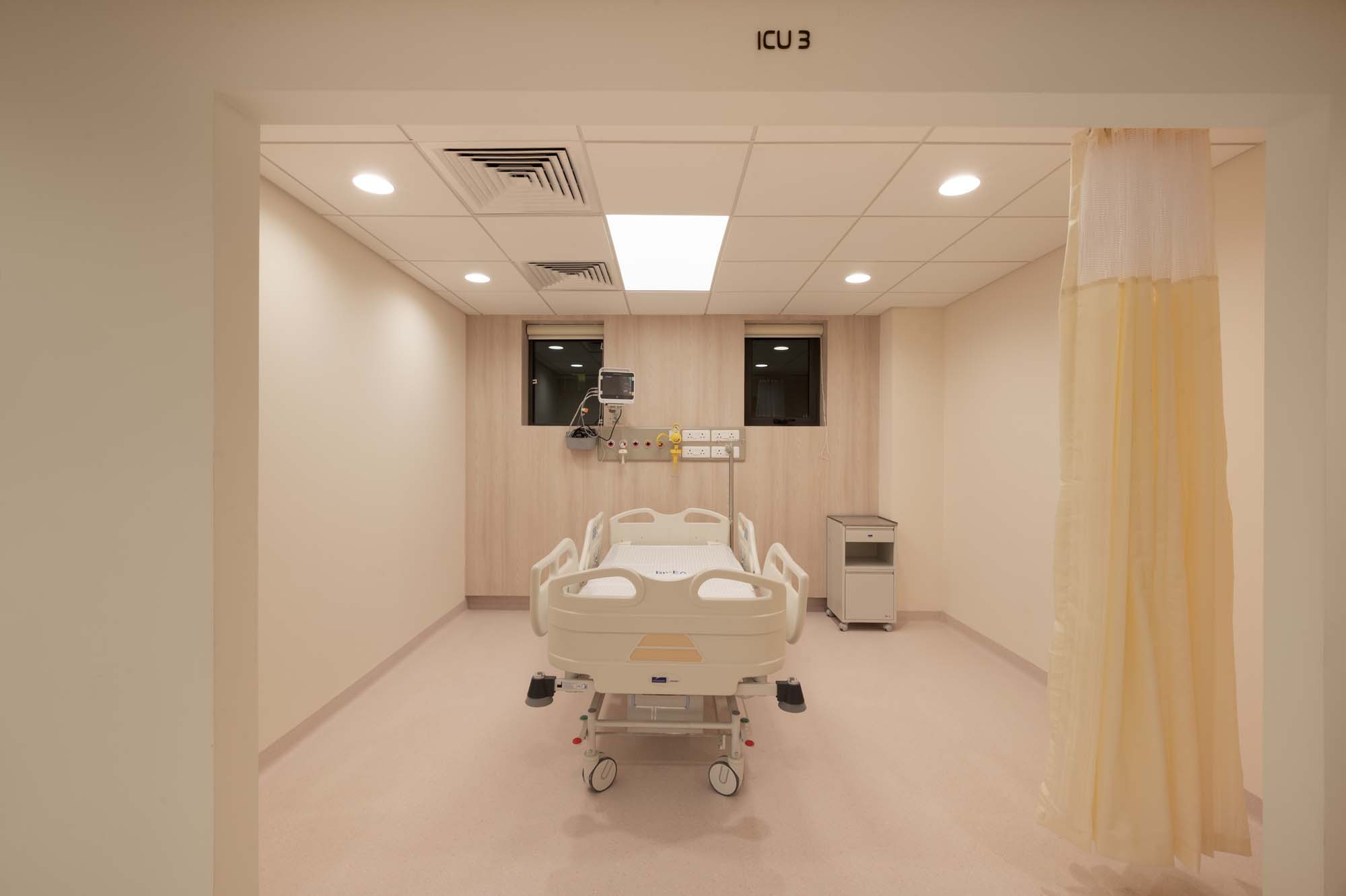Private ICU Bed at Rivea Vascular Insitute